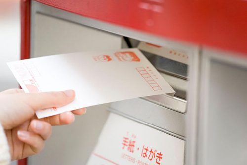 【挨拶状ドットコムスタッフに聞いてみた】年賀状出す？出さない？